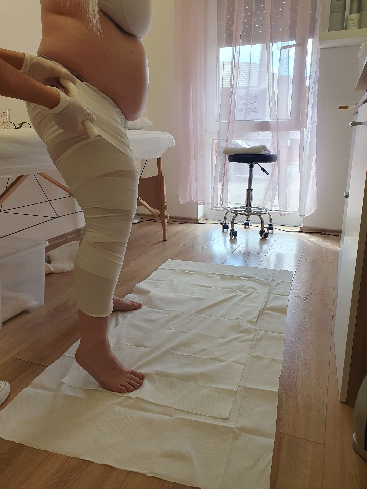 Teljes lábtekercselés rétegezve